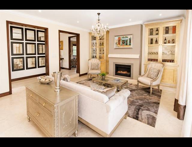 4 BEDROOM HOUSE FOR SALE IN BENMORE GARDENS